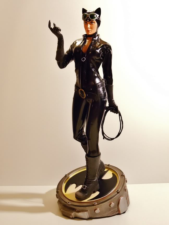 CATWOMAN 1:4 SCALE MUSEUM QUALITY Statue  - Page 2 DSCN2794