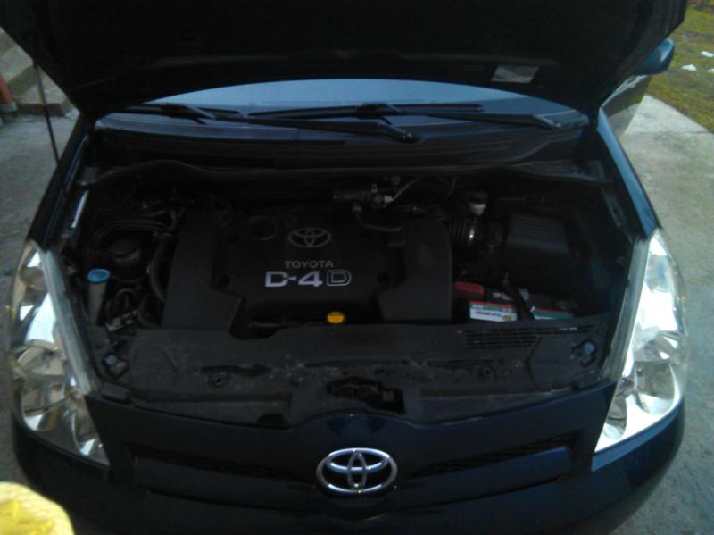 Toyota Corolla Verso 9_zpsldobgowd