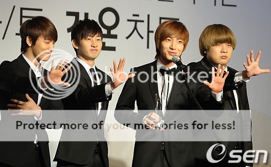 [Pic] 23/02/10 SJ @ Gaon Chart Awards [LT, SD, EH, DH] (16P) 2010022312090521001