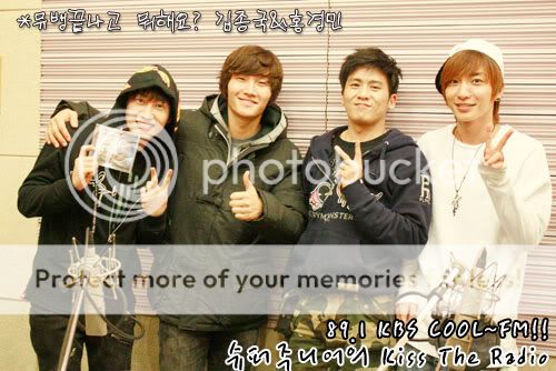 [Pic] 20/02/10 Kiss The Radio [LT,EH] (4p) 809074