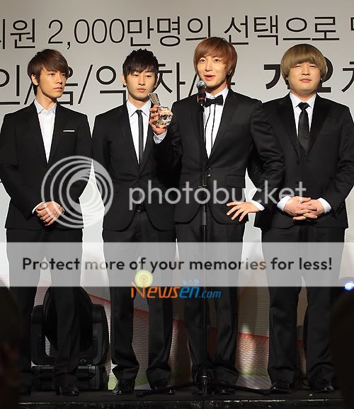 [Pic] 23/02/10 SJ @ Gaon Chart Awards [LT, SD, EH, DH] (16P) Gaon2