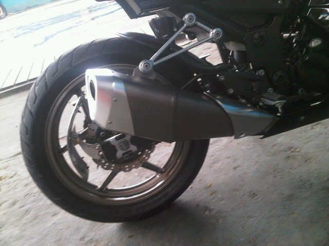 muffler oem  r6,zx10,gsx murah!! SU1HMDE4NTUtMjAxMTEyMzAtMTE0MS5qcGc