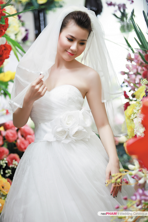 Áo cưới thời trang - Neophambridal Fb