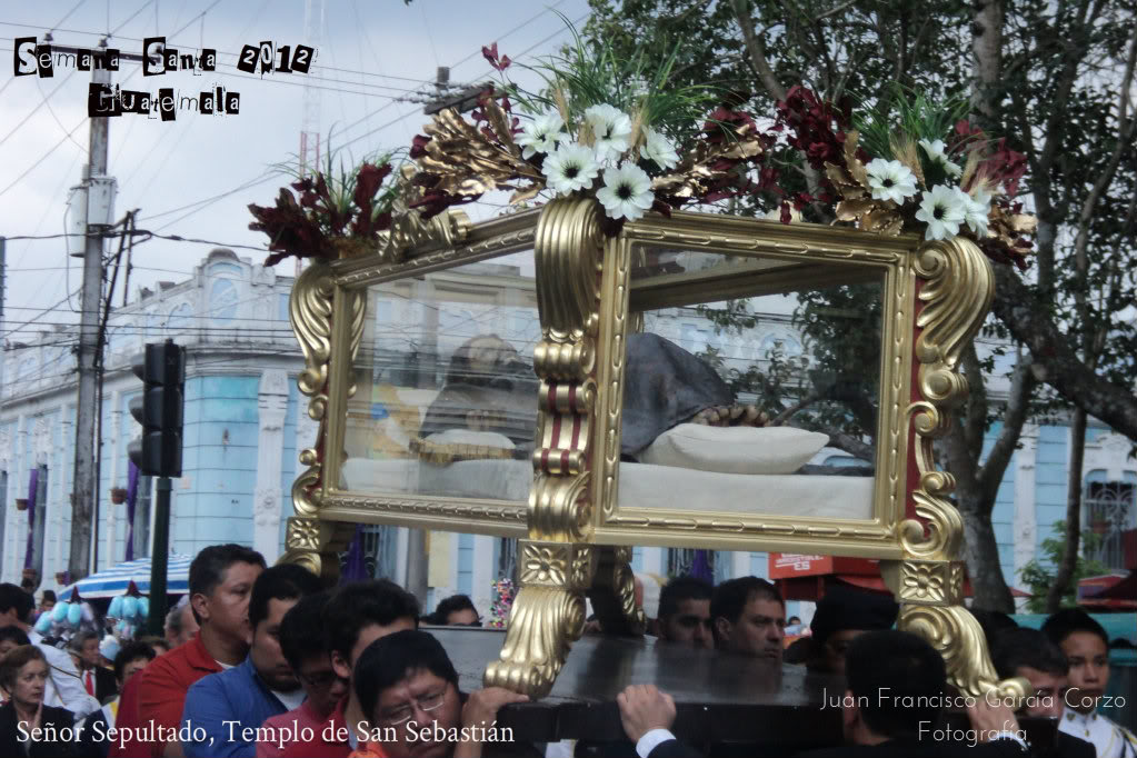 Semana Santa en Ciudad de Guatemala DSC05610Sepultado-SanSebastin-ViernesSanto2012