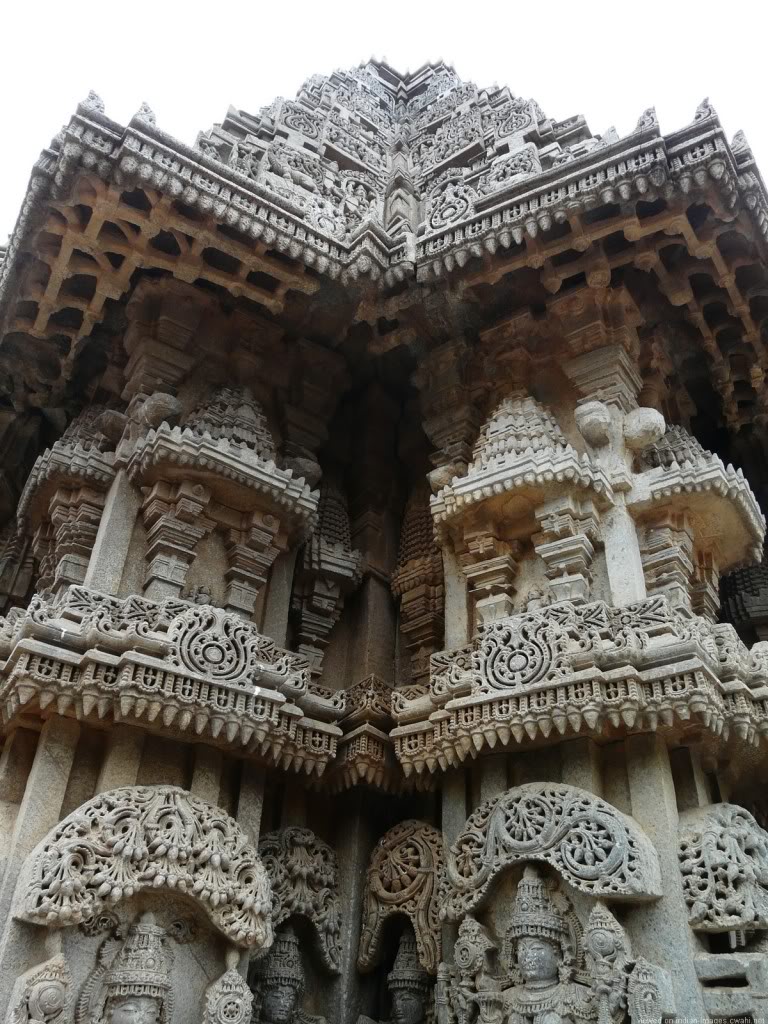 சோமநாதபுர கற்கோயில் Temple-detailsomanathapuram