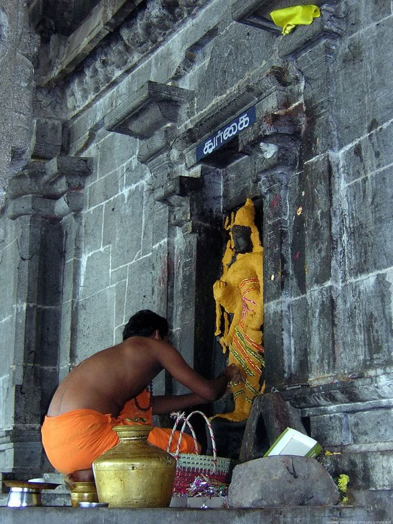 காஞ்சிபுரம்-கோயில்கள் Turmericanointmentkanchipuram