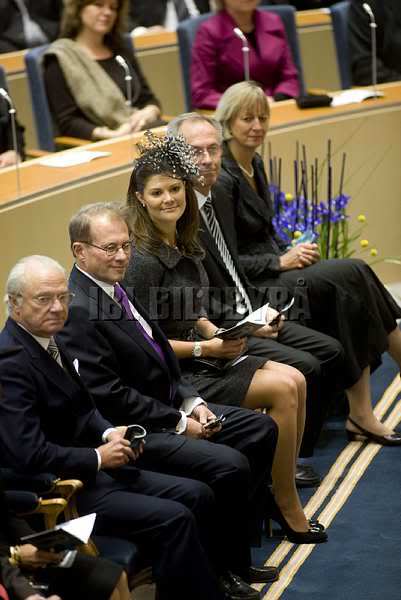 Carlos Gustavo XVI y Silvia - Página 3 16-09-2008_08aberturaparlamento