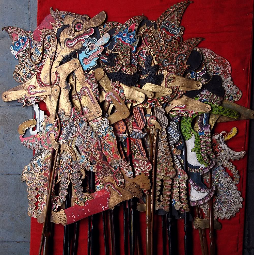 [JUAL] SATU SET WAYANG KULIT  Wno13