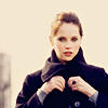 Felicity Jones Felicity-coat2