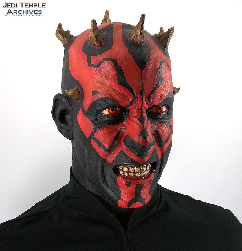 Darth Maul Life Size Bust - Star Wars Sideshow Collectibles Review_DarthMaulLifeSizeBust09