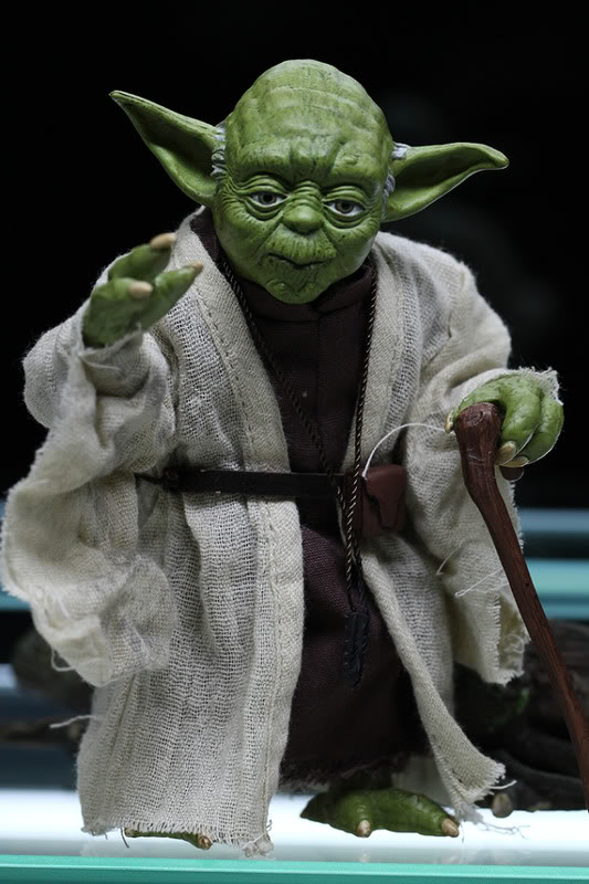 Yoda Sixth Scale Figure - Sideshow Collectibles - Page 2 C7f995d8