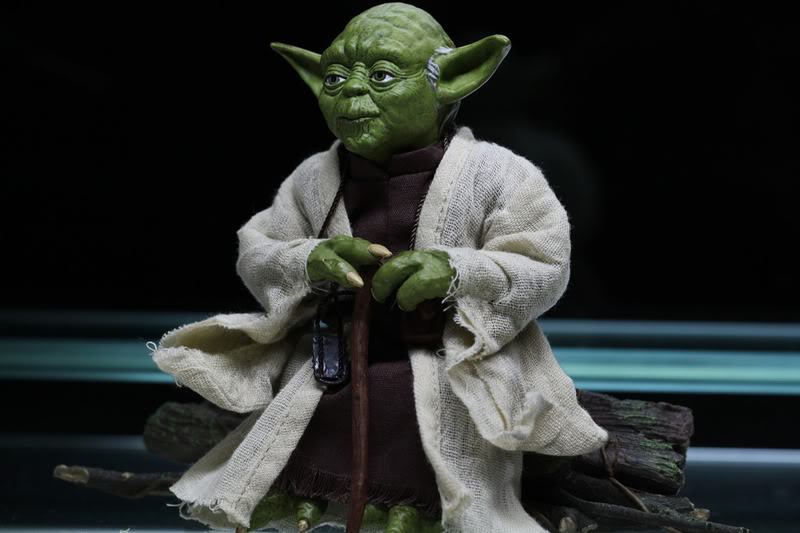 Yoda Sixth Scale Figure - Sideshow Collectibles - Page 2 E91fca1c