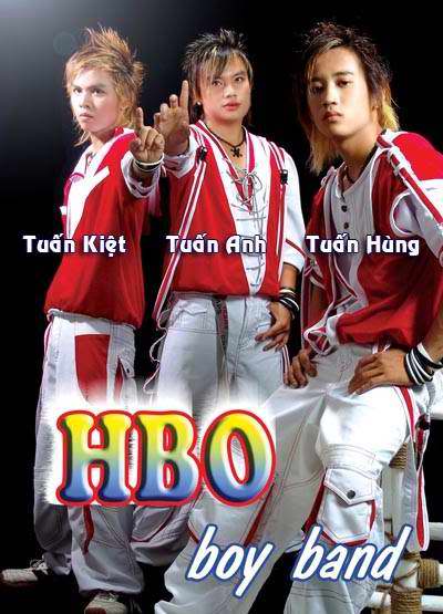 [Dics] Bộ mặt của HBO band ~ vào bàn đi  Hbo05sc3