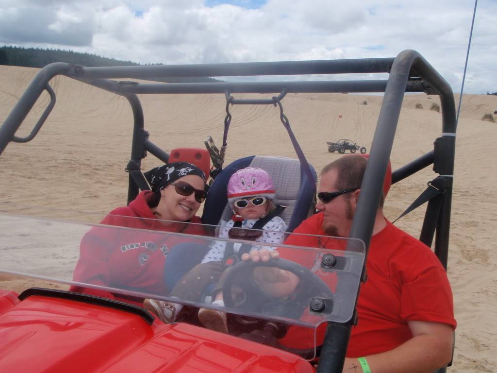 Sandfest in Coos Bay, Oregon - June 29-July 3, 2011 013-2