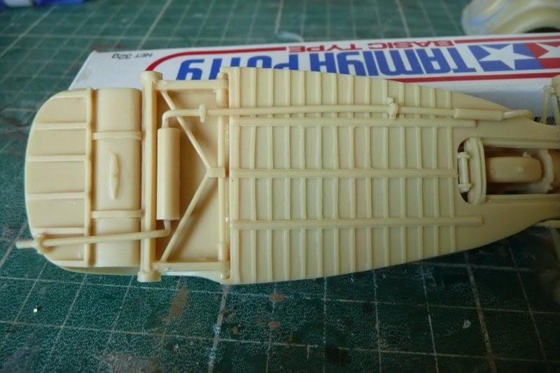 Citroen Traction Des 1/35 Echappement