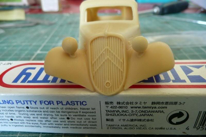 Citroen Traction Des 1/35 Phares