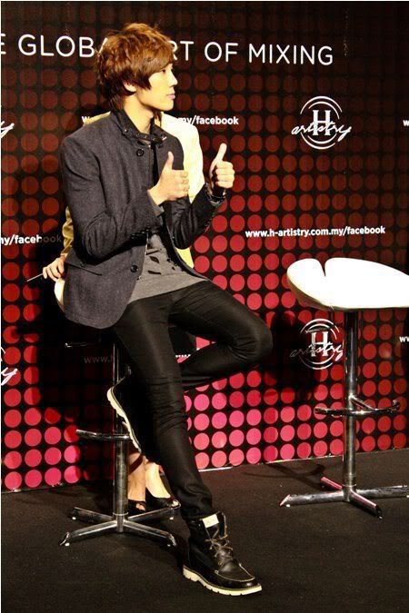 [JM] HENNESSY Artistry 2011 Press Conference [11.11.11] 07