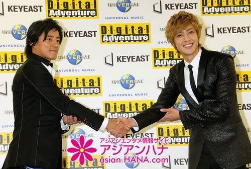 [HJL] Press Conference in Osaka Intl Convention Centre [11.11.09] (3)  309733_311882888837954_231614143531496_1361048_297595590_n