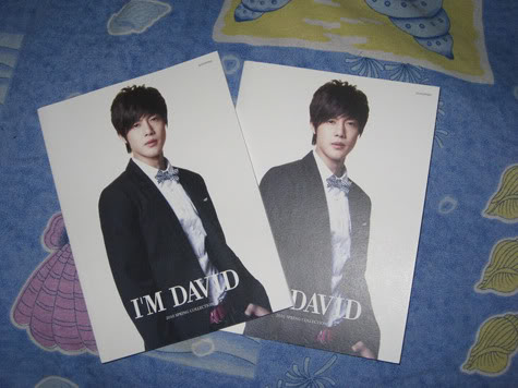 [random] Kim Hyun Joong “I’m David” promotional booklet + Endless Melody Photobook (que se vende en Tailandia)  + Kim HyunJoong anuncio en Dara Magazine de Tailandia 6450de11f3c61923b8127b1