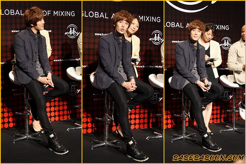 [JM] HENNESSY Artistry 2011 Press Conference [11.11.11] B5