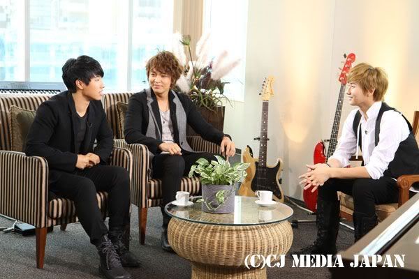 [YS+KJ] Japan JJ's M! Studio Live Performance & Interview [13.11.11]  K04