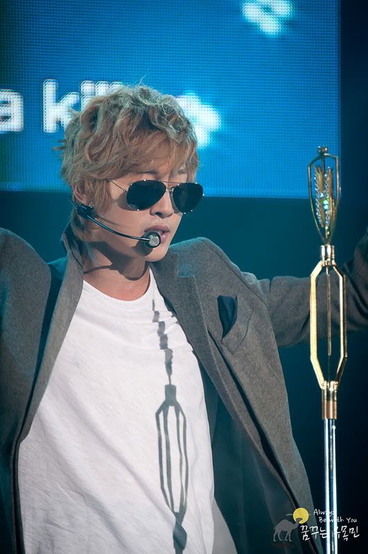 [HJL] First Japan Tour in Sendai [12.11.11] (2)  Nomad16