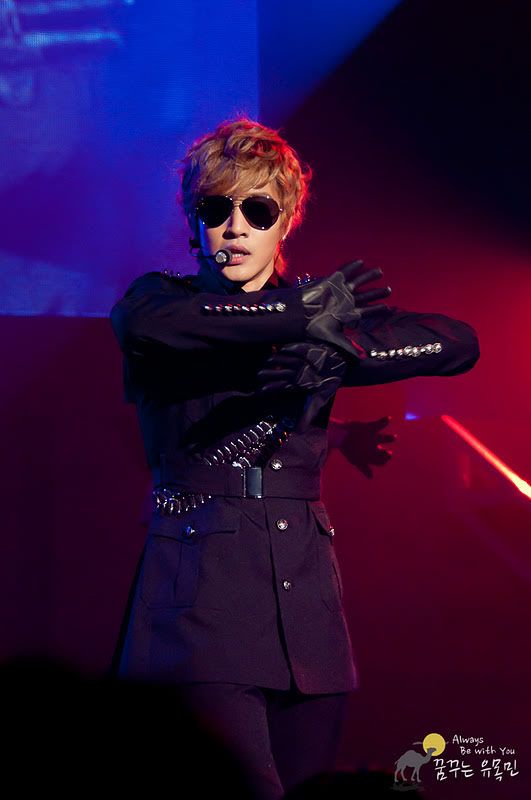 [HJL] First Japan Tour in Sendai [12.11.11] (2)  Nomad1ffff