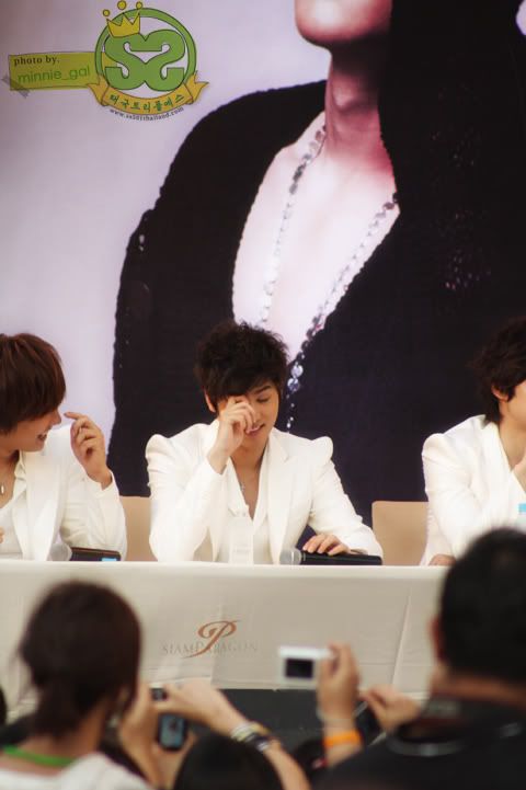 [SS501] “Persona In Bangkok” Press Conference (10) Reimg_2028