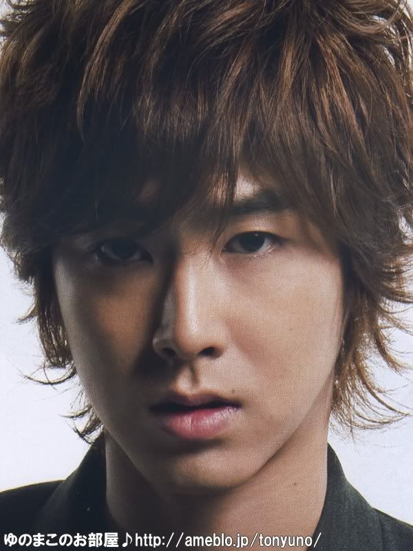 [Pic][05.07.10] Yunho in Grazia Aug Issue 4 5k3xa8