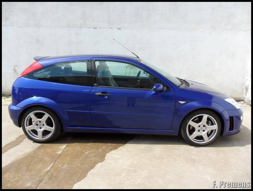 Detallado Exterior Ford Focus RS MK I SAM_1087