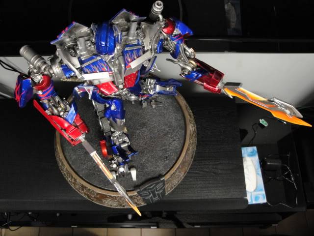 [Sideshow] Transformers - Optimus Prime Maquette - FOTOS OFICIAIS!!! Pág. 02 - Página 6 DSC03832