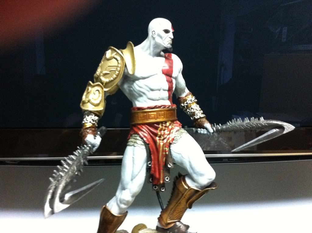 [Sideshow] God of War: Kratos Statue - LANÇADO!!! - Página 3 Ef15a3e6