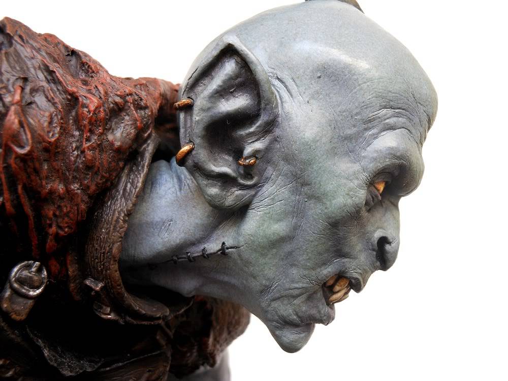 [Sideshow] LOTR: Black Orc of Mordor Premium Format - LANÇADO!!! Pag.02 - Página 3 100