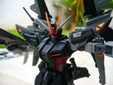 [096] GAT-X105E Strike Noir Gundam Th_P1010525