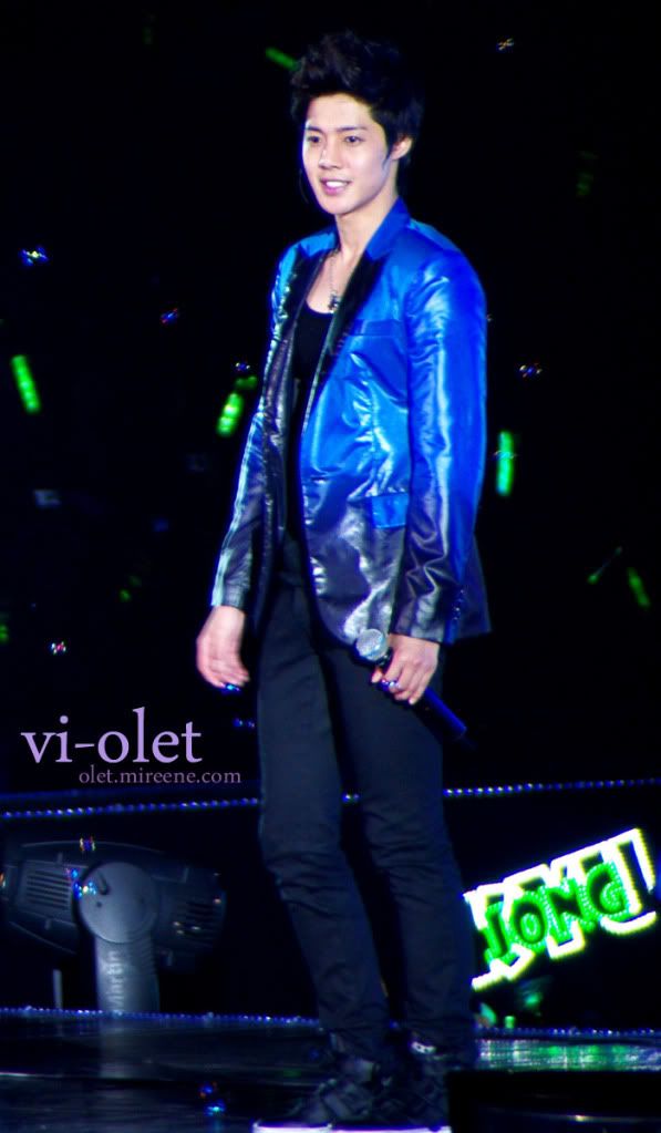 [HJL] Hong Kong Persona Asia Tour (5) HJL_HKconviolet002