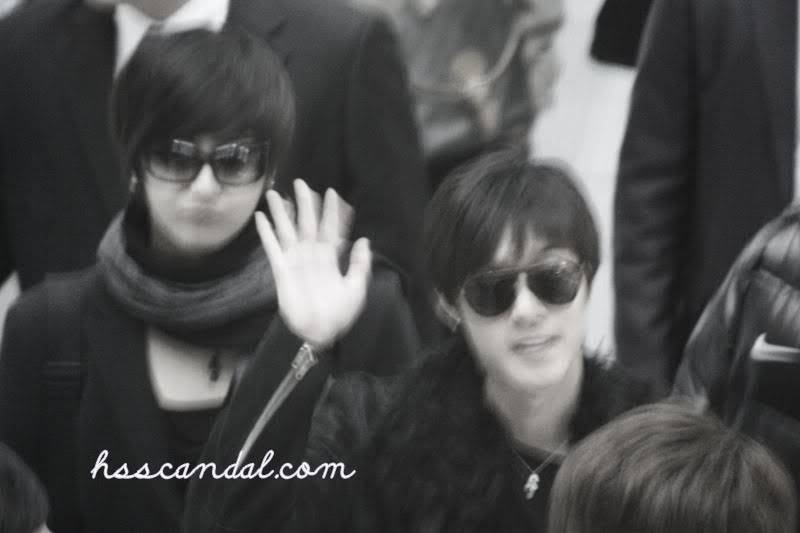 [SS501] Llegada a HongKong E0076760_4b207667ce586