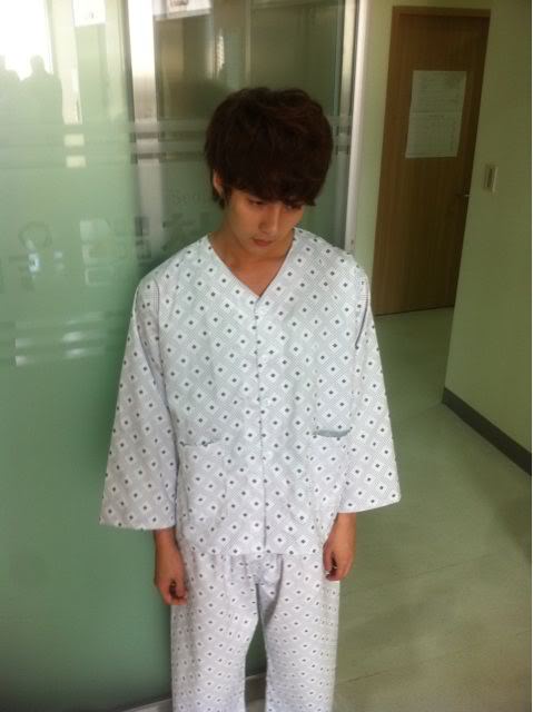 [news+foto] Kim Hyung Jun, con ropa de hospital y pálido... '¿Te sientes bien?' 20-1