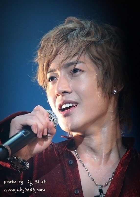 [HJL] Japan Tour Concert - Fukuoka [23.11.11]  23khj05