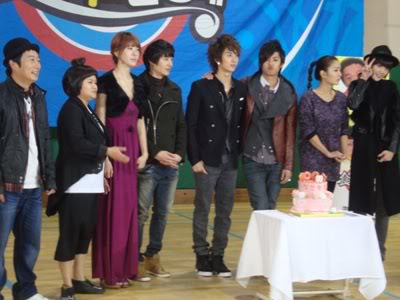 [KJ & HJB] MBC God of Cookery Expedition 100th Episode Special 20091211123532