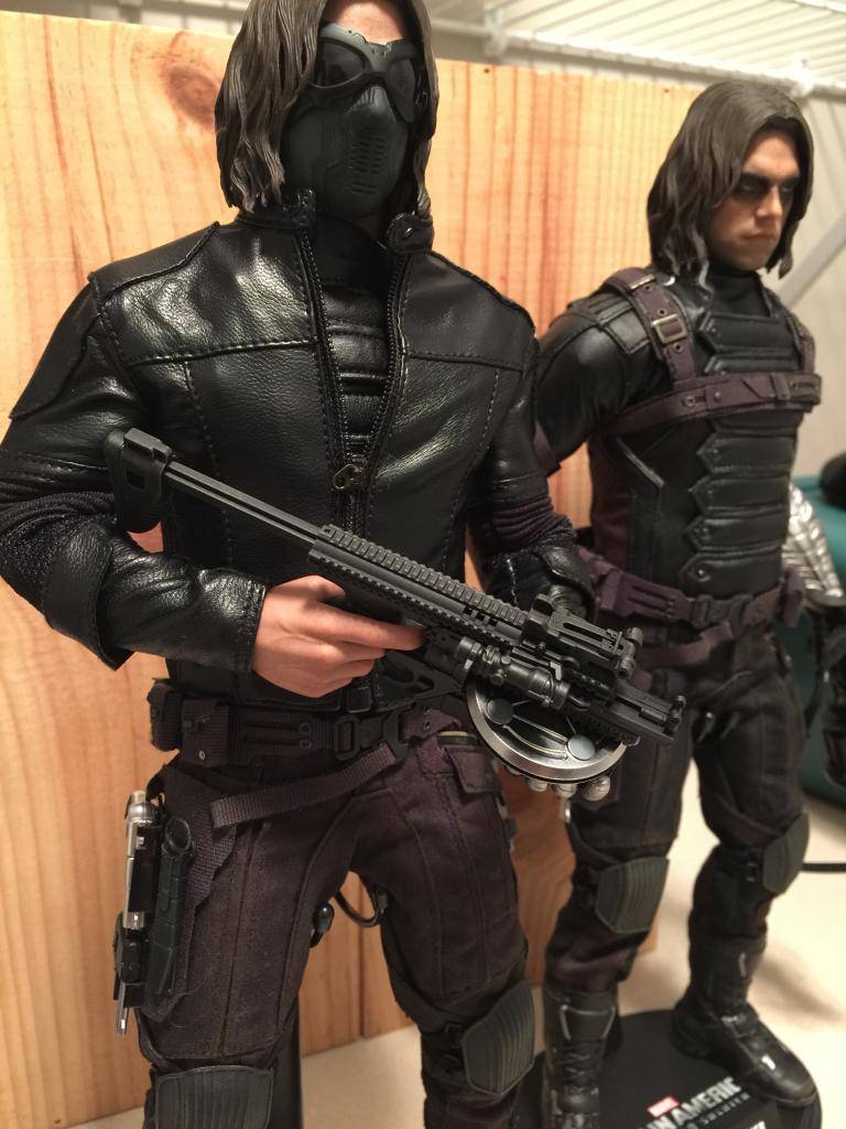 [Hot Toys] Captain America: The Winter Soldier - Winter Soldier 1/6 scale - LANÇADO!!! - Página 10 B646756B-A1B0-4A65-8433-485793E5FD85_zps5aoj8fvw