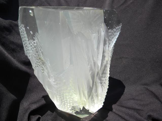 ID HELP Massive Abstract 3" thick Cut Carved & Frosted Art Glass Vase 20lbs HugeCryArtVaseSide0001