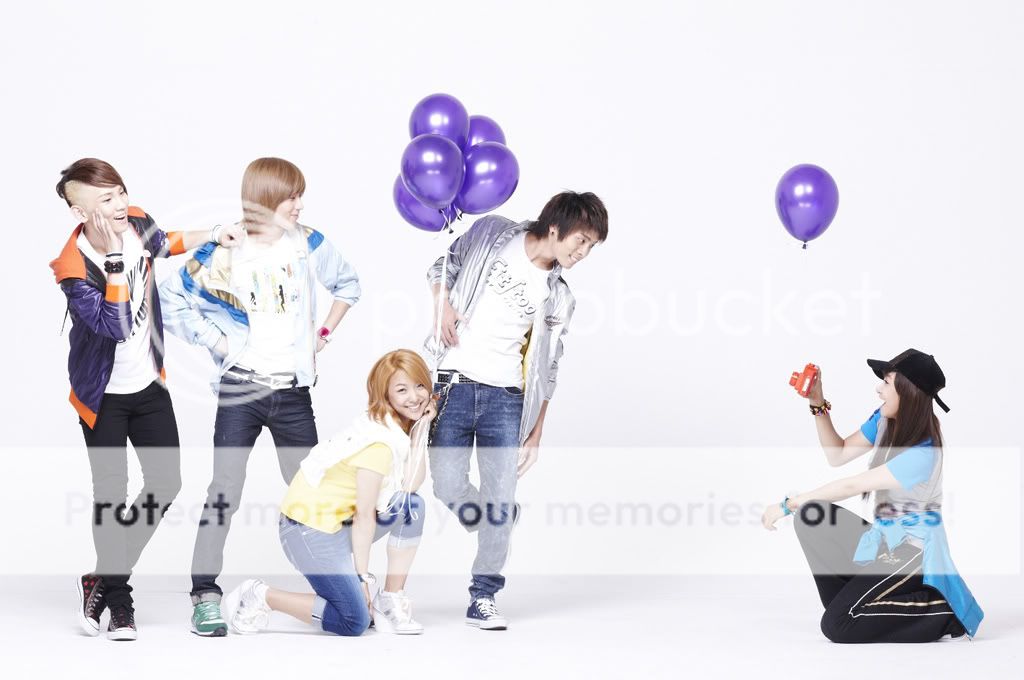 100910 SHINee @ Grabando y photoshot H2 CF 593debdbcaefed23d1164e2