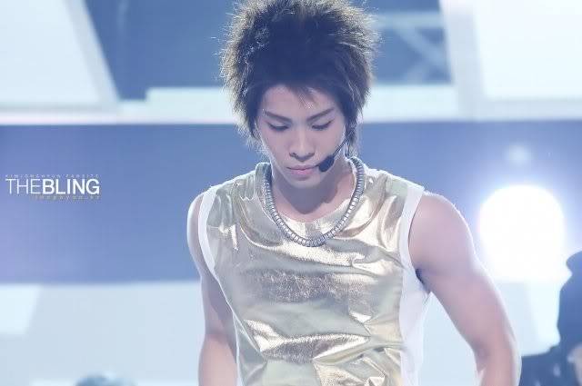 100723 JongHyun  @ Music Bank Scaled