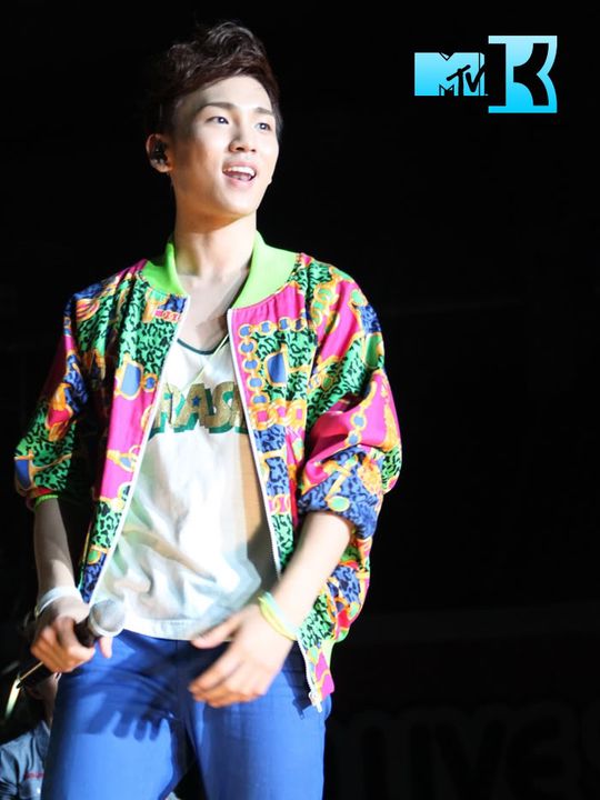 100926 SHINee @ SMT '10 Smtownshanghai05