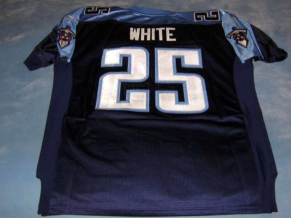 Lendale White Titans 48 (Reebok)  008-1-1