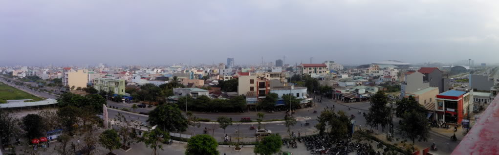 Hình PANORAMA đà nẵng đây, chụp toàn cảnh thành phố . Mọi nguời cho ý kiến nhé! DaNang