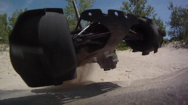 Pare choc et protection de chassis t-bone-racing E-REVO VXL Beach2