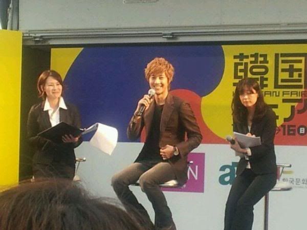 [HJL] AEON Heat Fact Event in Japan (2) 299773_298022063557370_231614143531496_1298183_111819192_n