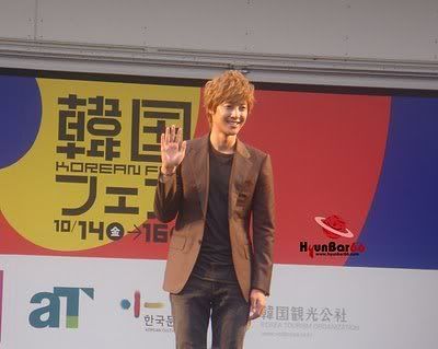 [HJL] AEON Heat Fact Event in Japan (2) 312894_298171103542466_231614143531496_1299283_1265203553_n