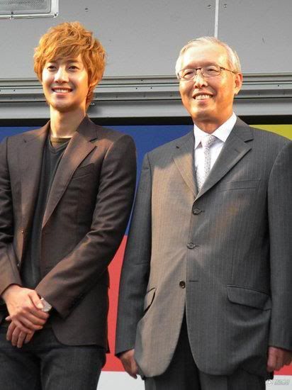 [HJL] AEON Heat Fact Event in Japan (2) 317364_206014182801900_130589590344360_497626_2080185902_n